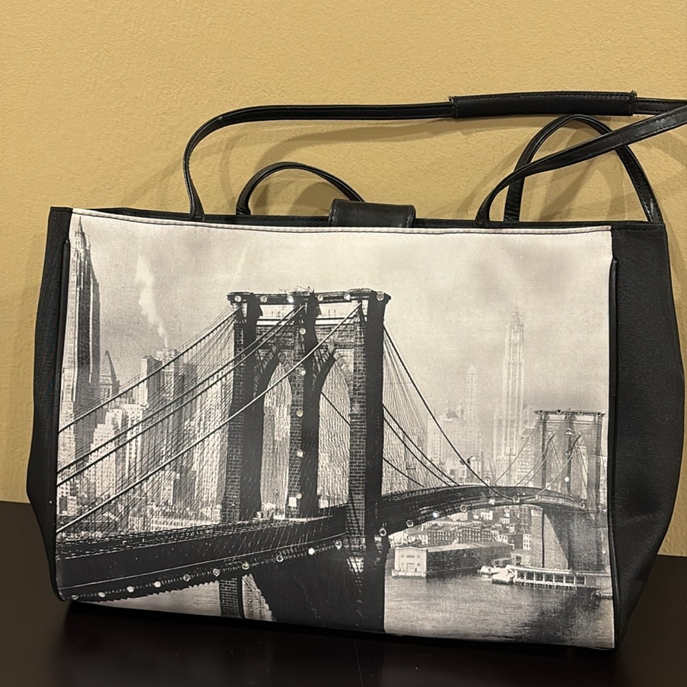 Vintage Black and White Cityscape Tote Bag